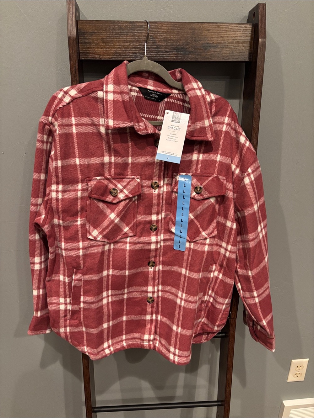 Women’s Red Plaid Button-Up Shacket